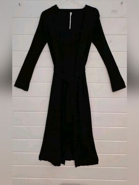 Max Studio Black Long-Sleeve Wrap Dress with Waist Tie